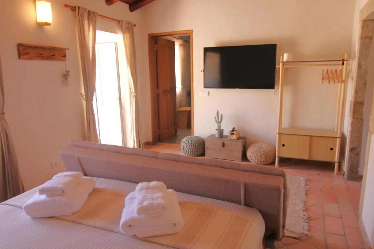 Vila Lobo Algarve Санта-Барбара-де-Некс 0*,  Португалия
